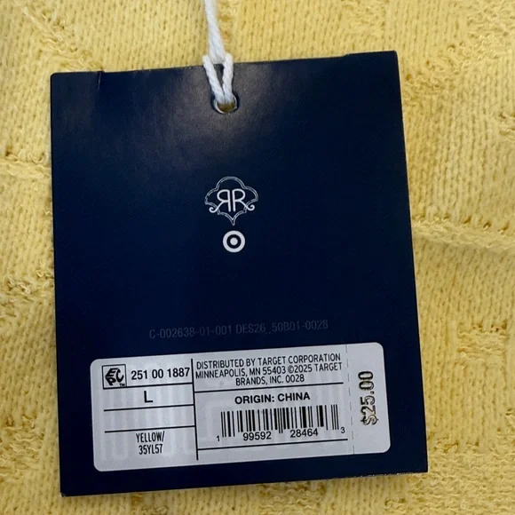 Roller Rabbit x Target Daisy Floral Embossed Yellow Knit Sweater and Shorts Set - Picture 2 of 3